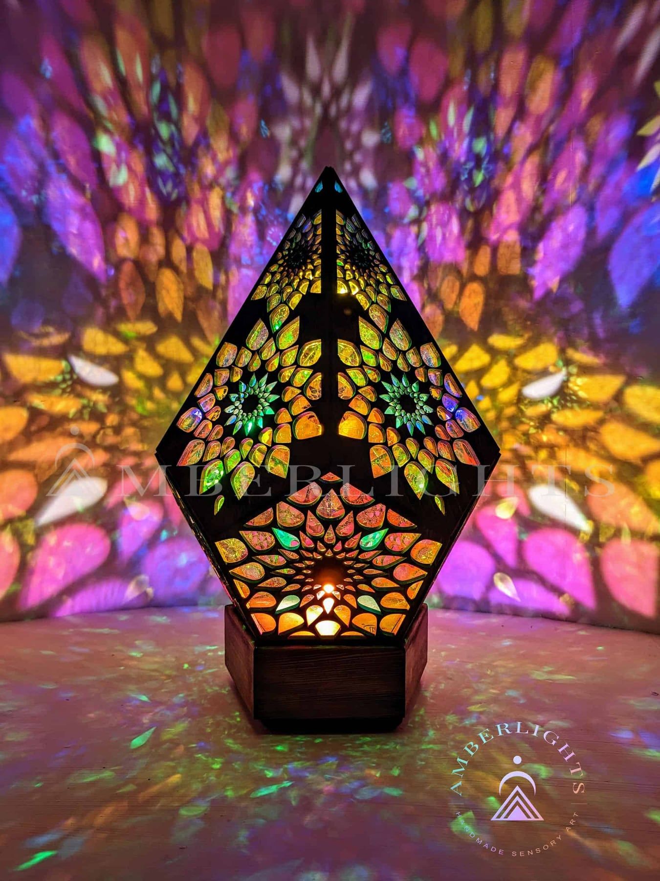 Ignite Magenta sensory lamp
