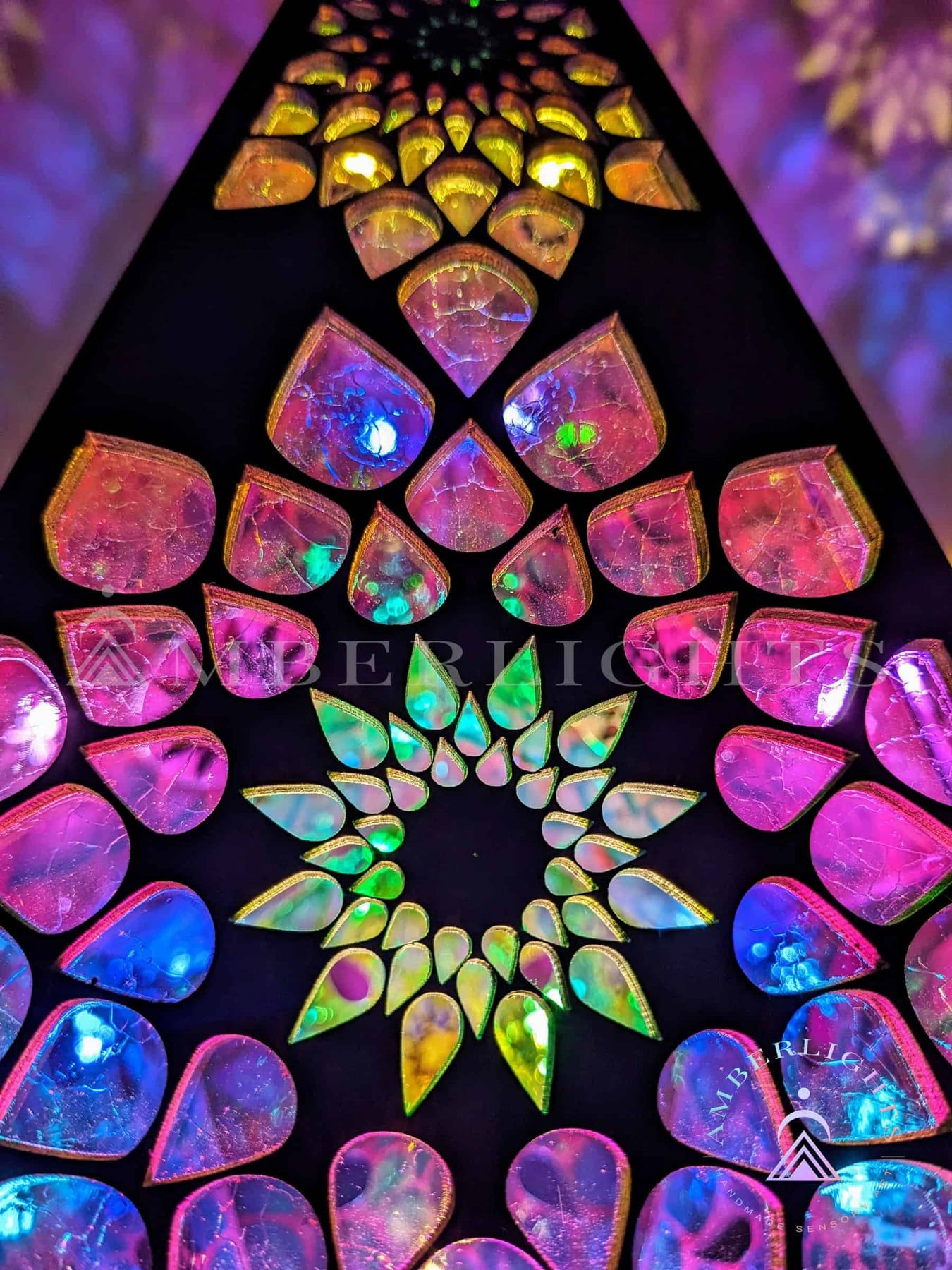 Ignite Magenta sensory lamp, photo 4 of 4